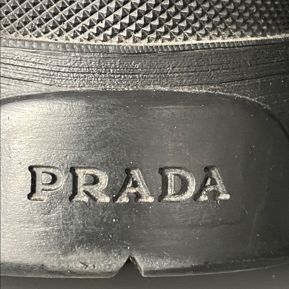 Prada Women's Brixxen Suede & Nylon Italy Made Sz 36.5 Designer Chic - Picture 5 of 16